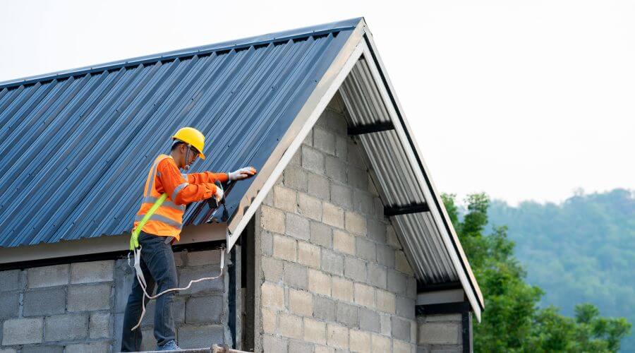 Expert top industrial roofings services in Guide Rock, NE